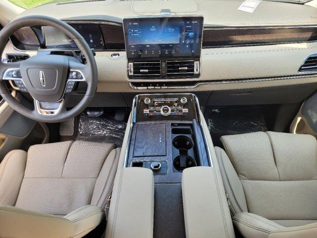 new 2024 Lincoln Navigator car, priced at $102,260