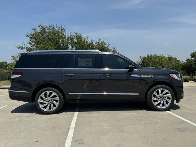 new 2024 Lincoln Navigator car, priced at $101,285