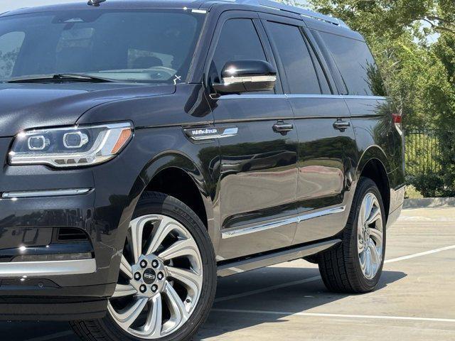 new 2024 Lincoln Navigator car, priced at $101,285