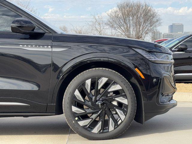 new 2025 Lincoln Nautilus car, priced at $62,487
