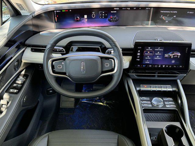 new 2024 Lincoln Nautilus car, priced at $62,611