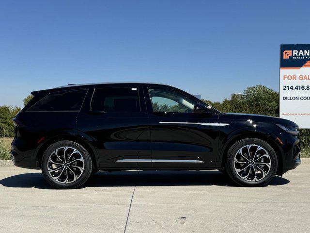 new 2024 Lincoln Nautilus car, priced at $62,611