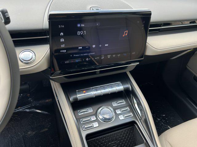 new 2025 Lincoln Nautilus car, priced at $60,547