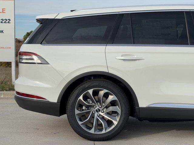 new 2025 Lincoln Aviator car, priced at $70,925