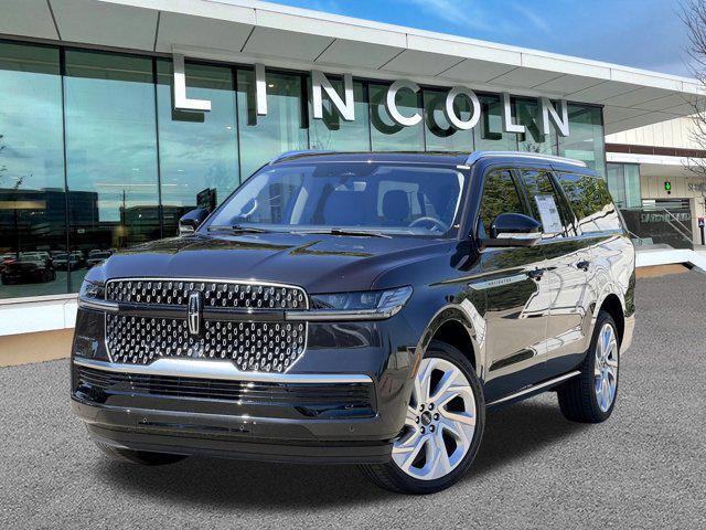 new 2025 Lincoln Navigator car, priced at $104,923