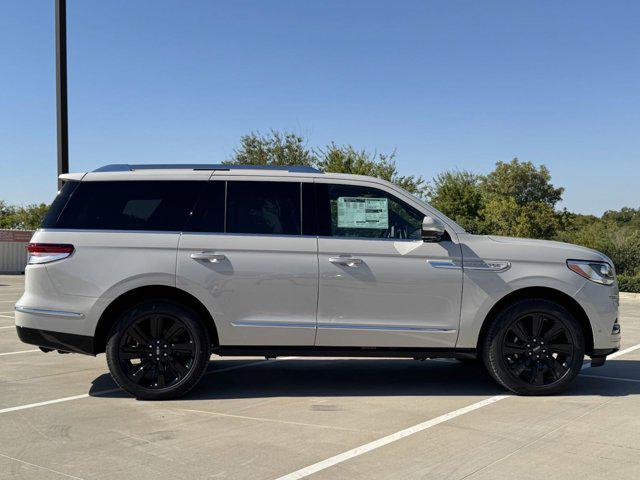 new 2024 Lincoln Navigator car, priced at $101,078