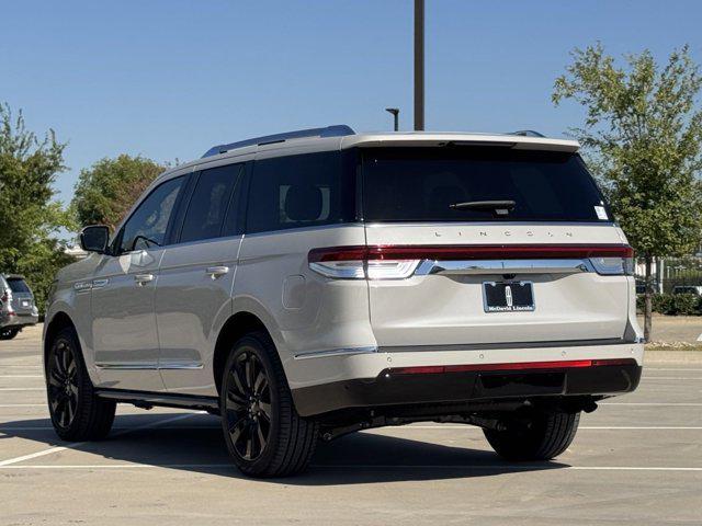 new 2024 Lincoln Navigator car, priced at $101,078