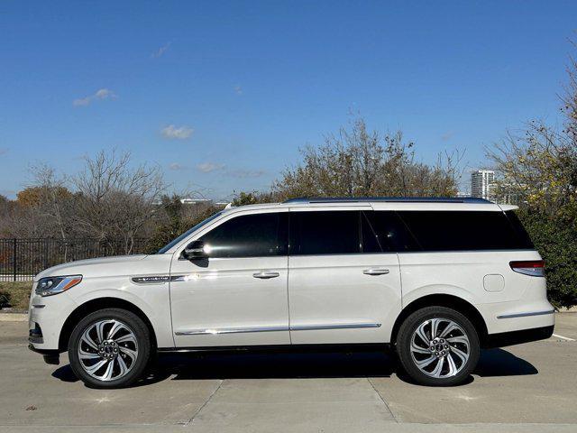 new 2024 Lincoln Navigator car, priced at $101,454