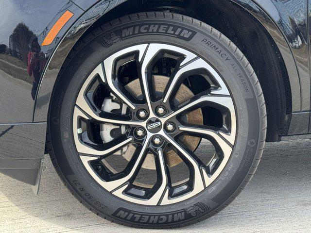 new 2025 Lincoln Nautilus car, priced at $56,108