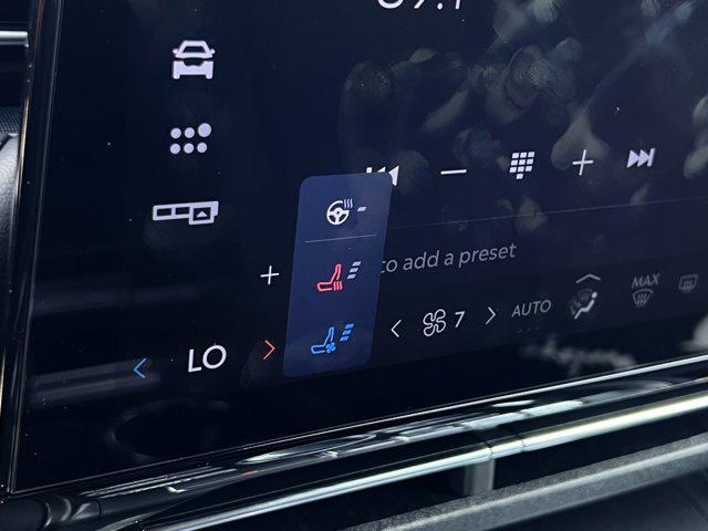 new 2025 Lincoln Nautilus car, priced at $65,784