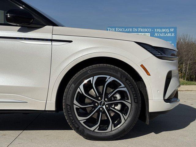 new 2025 Lincoln Nautilus car, priced at $62,355