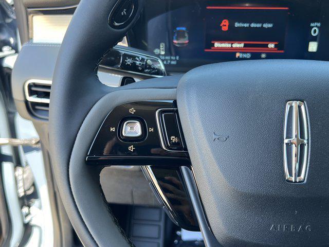 new 2025 Lincoln Corsair car, priced at $40,301