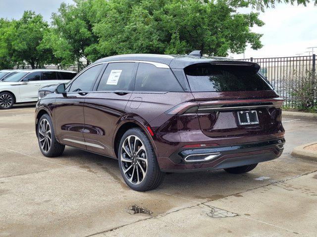 new 2024 Lincoln Nautilus car, priced at $75,095