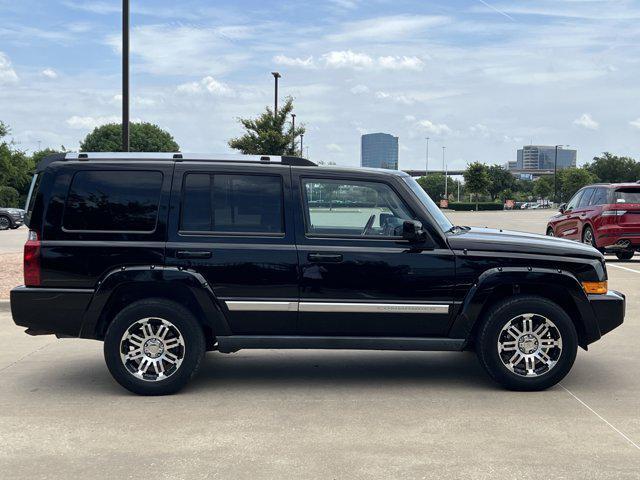 used 2007 Jeep Commander car, priced at $7,799