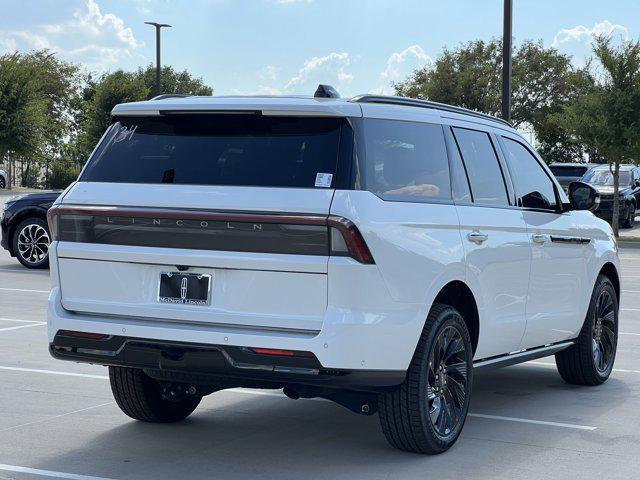 new 2025 Lincoln Navigator car, priced at $104,184