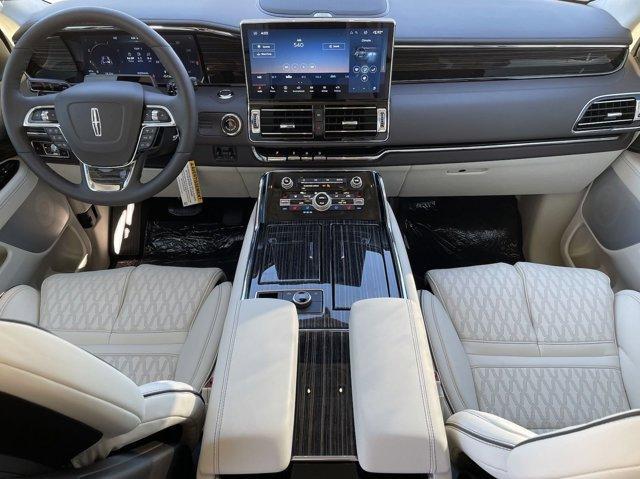 new 2024 Lincoln Navigator car, priced at $115,271