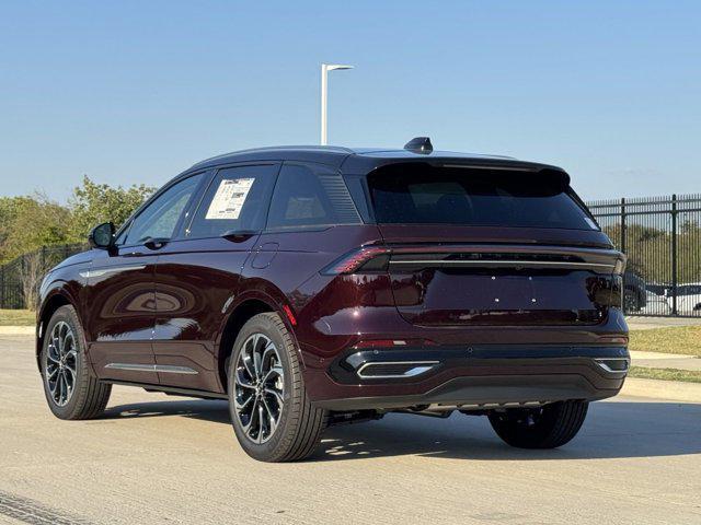 new 2024 Lincoln Nautilus car, priced at $60,451