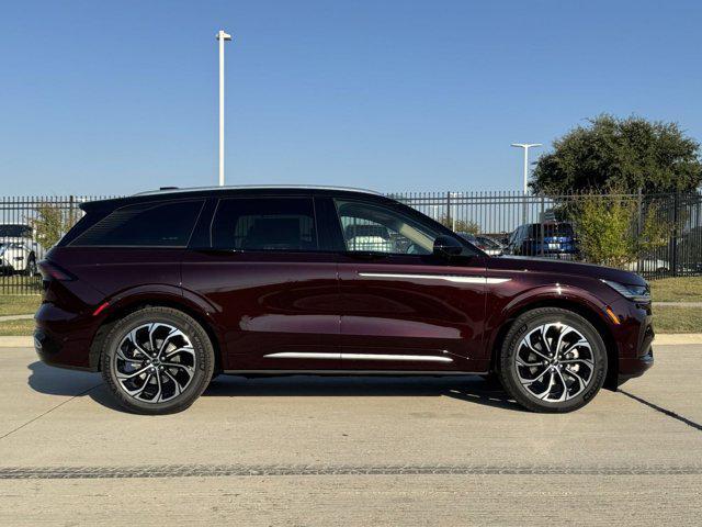 new 2024 Lincoln Nautilus car, priced at $60,451