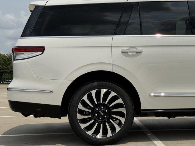 new 2024 Lincoln Navigator car, priced at $113,840