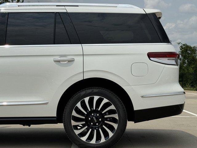 new 2024 Lincoln Navigator car, priced at $113,840