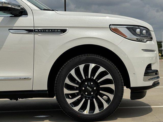 new 2024 Lincoln Navigator car, priced at $113,840