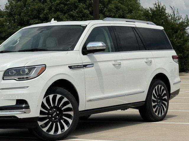 new 2024 Lincoln Navigator car, priced at $113,840