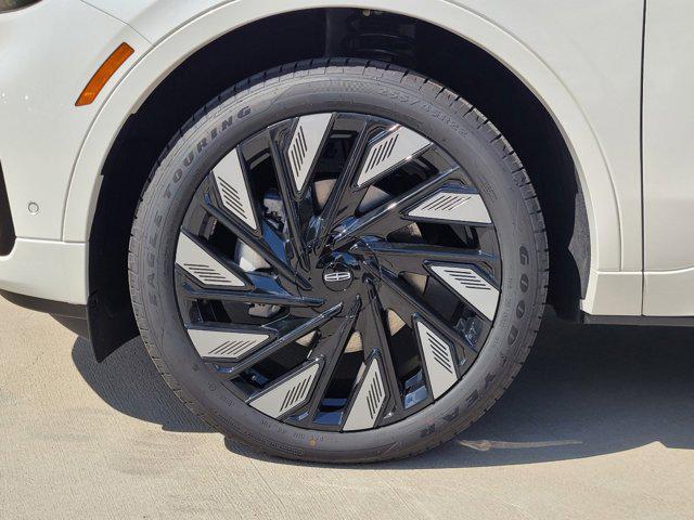 new 2024 Lincoln Nautilus car, priced at $78,095