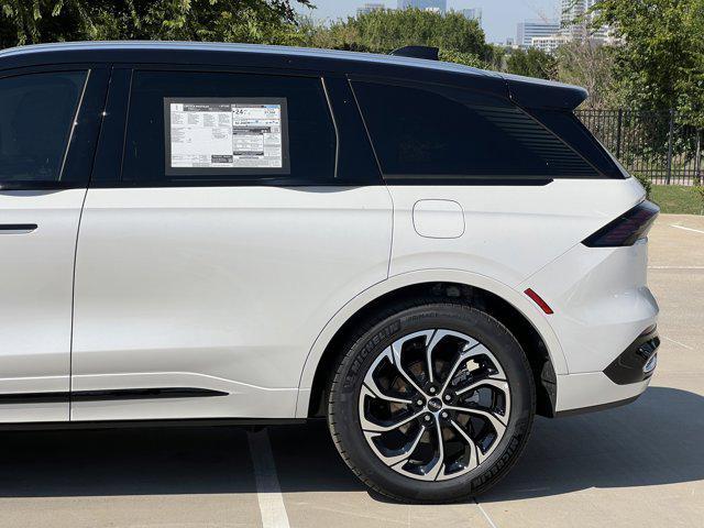 new 2025 Lincoln Nautilus car, priced at $66,701