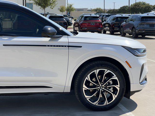 new 2025 Lincoln Nautilus car, priced at $66,701
