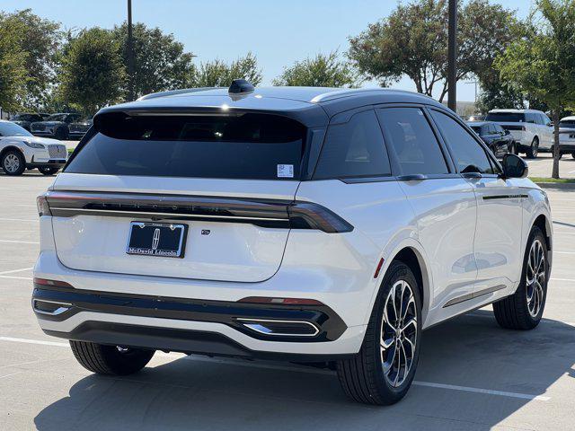 new 2025 Lincoln Nautilus car, priced at $66,701