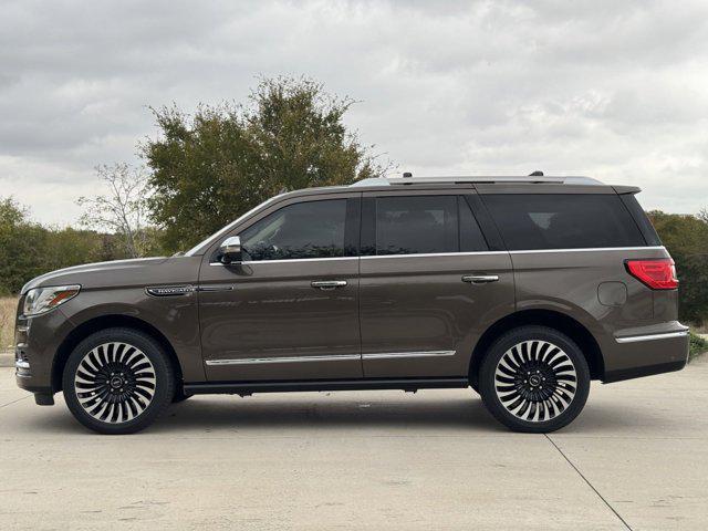 used 2019 Lincoln Navigator car, priced at $44,599