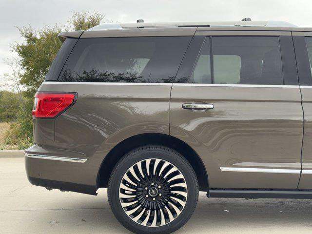 used 2019 Lincoln Navigator car, priced at $44,599