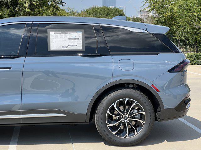 new 2025 Lincoln Nautilus car, priced at $60,547