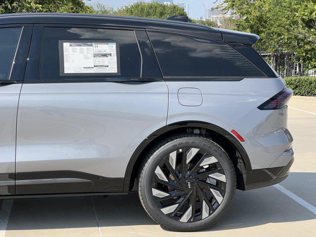new 2025 Lincoln Nautilus car, priced at $70,061