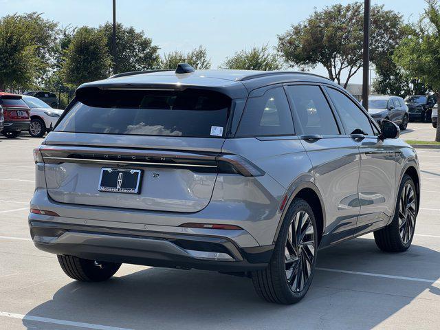 new 2025 Lincoln Nautilus car, priced at $70,061