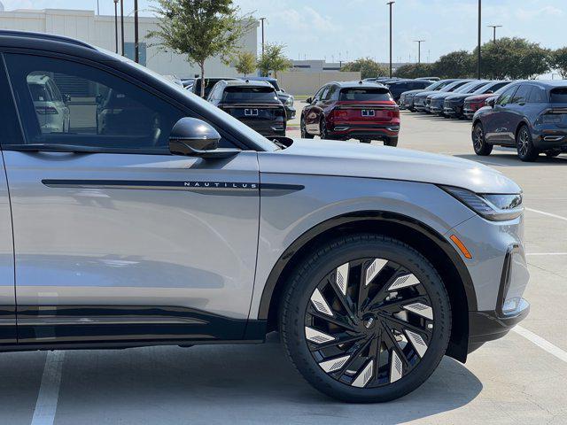 new 2025 Lincoln Nautilus car, priced at $70,061