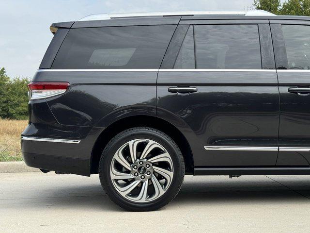 new 2024 Lincoln Navigator car, priced at $98,611