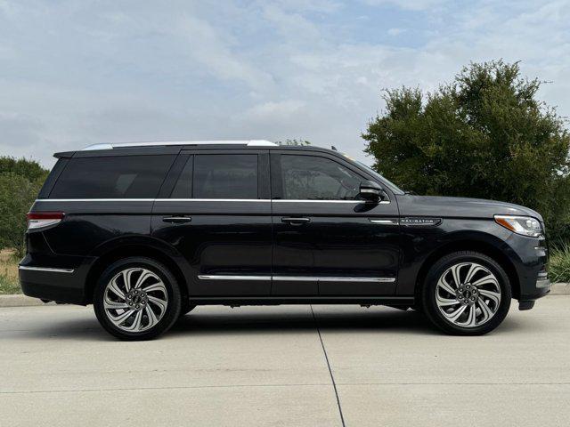 new 2024 Lincoln Navigator car, priced at $98,611