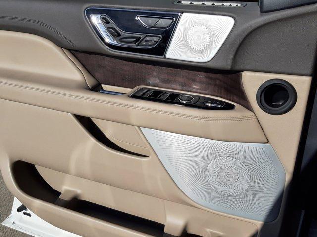new 2024 Lincoln Navigator car, priced at $101,256