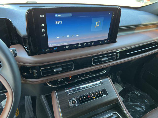 new 2025 Lincoln Aviator car, priced at $67,478