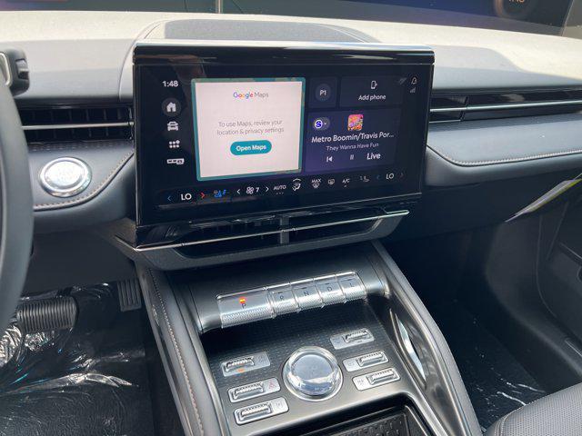 new 2025 Lincoln Nautilus car, priced at $61,747