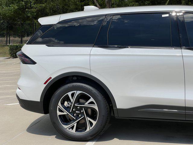 new 2025 Lincoln Nautilus car, priced at $61,747