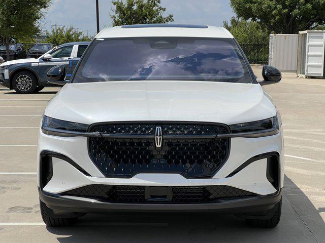 new 2025 Lincoln Nautilus car, priced at $61,747
