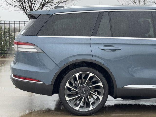 new 2025 Lincoln Aviator car, priced at $81,850