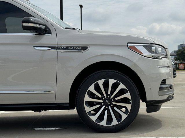 new 2024 Lincoln Navigator car, priced at $102,220