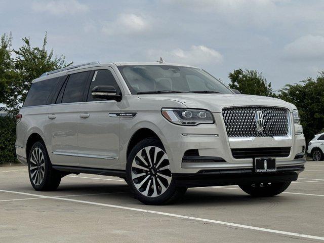 new 2024 Lincoln Navigator car, priced at $102,220