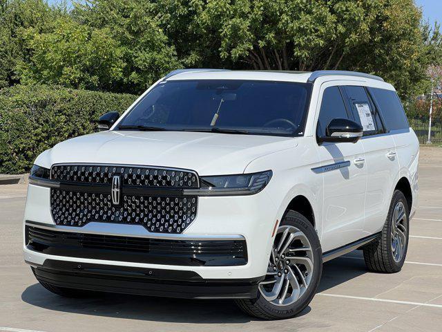 new 2025 Lincoln Navigator car, priced at $102,182