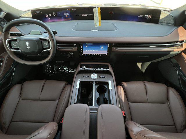 new 2025 Lincoln Navigator car, priced at $102,182