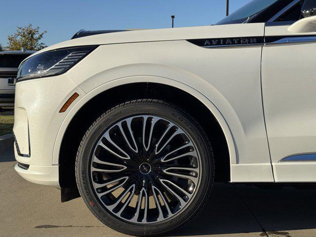 new 2025 Lincoln Aviator car, priced at $90,130