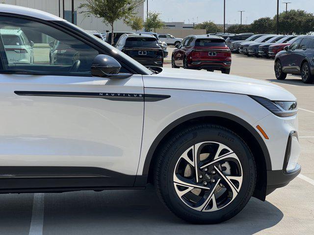 new 2025 Lincoln Nautilus car, priced at $61,747